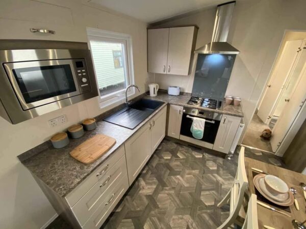 CASA CARAVANA DE 40×13 PIES – DOS CUARTOS - Image 8