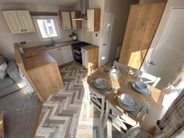 CASA CARAVANA DE 33×13 PIES – 2 CUARTOS - Image 9