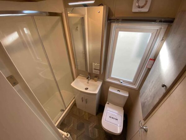 CASA CARAVANA DE 40×13 PIES – 2 HABITACIONES - Image 3