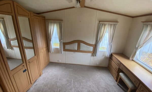 CASA PREFAB DE 39x12 PIES – 2 HABITACIONES - Image 4