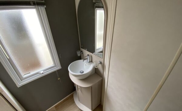CASA CARAVANA SUMMER LODGE 40 x 12 PIES – 2 CUARTOS - Image 3