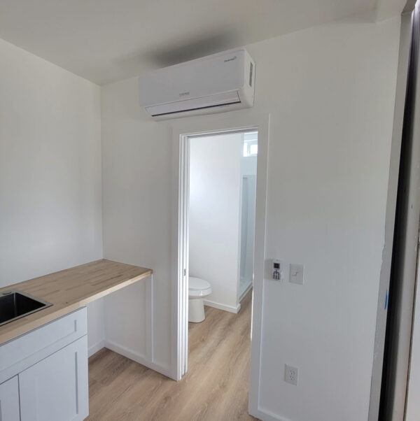 CASA CONTENEDOR MODELO MAPLE EN GUAYNABO, PR