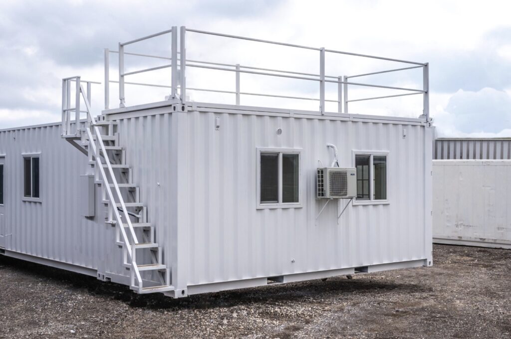 CASA CONTENEDOR MODELO L – DOS CUARTOS EN VENTA SAN JUAN, PR